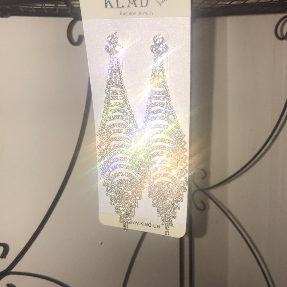 chandelier rhinestone earrings
